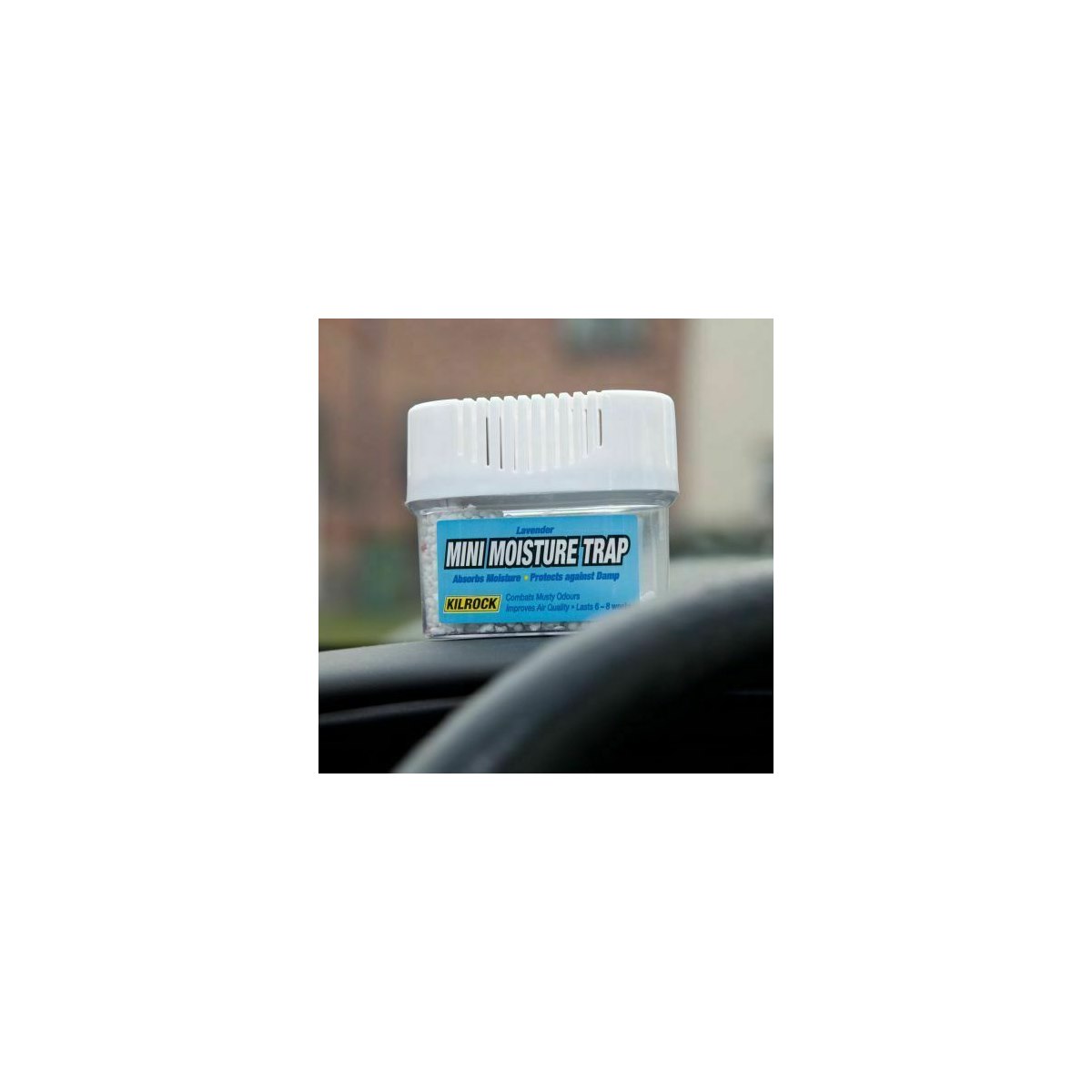 Small Moisture Absorber for Cars
