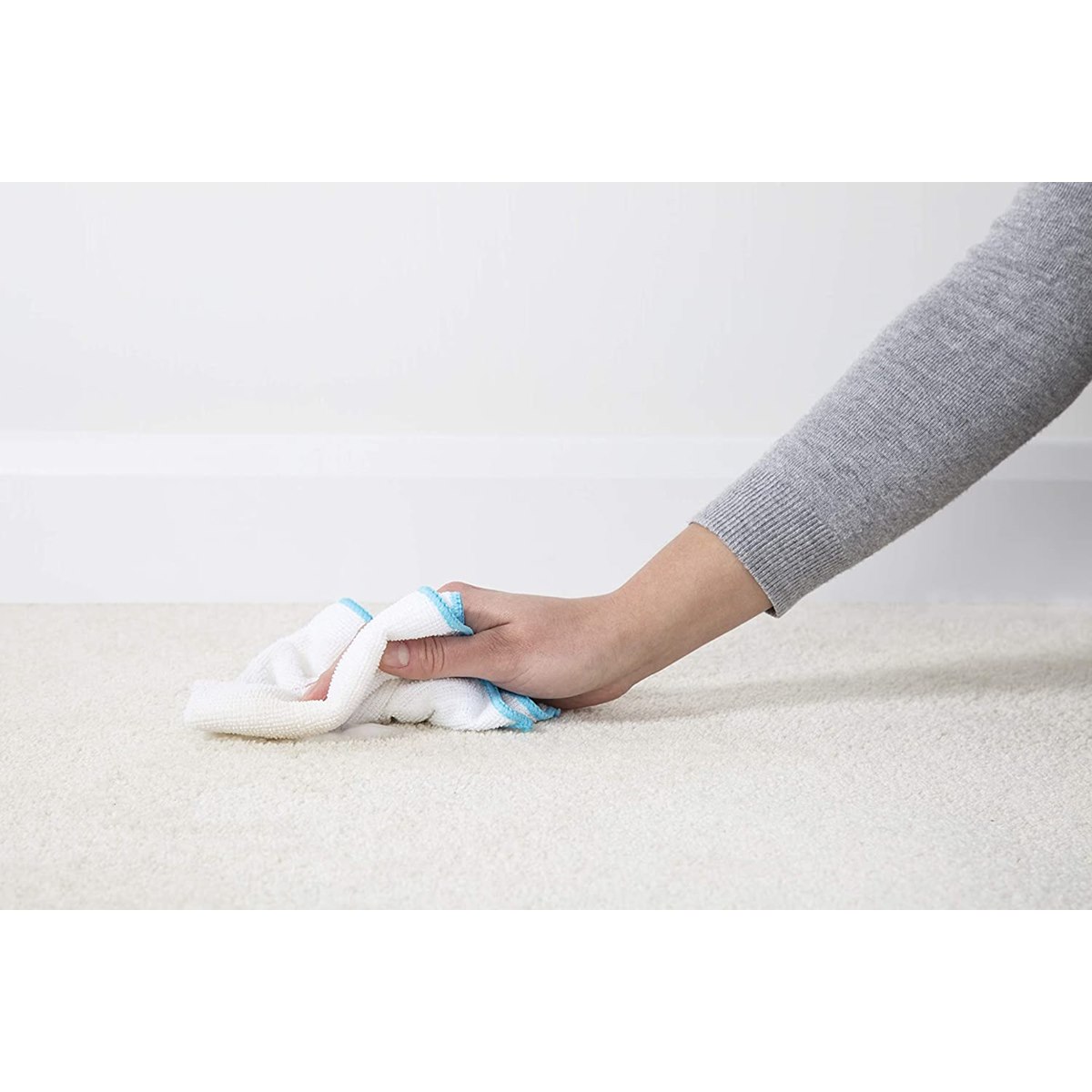 How to Remove Urine Stains from Carpets